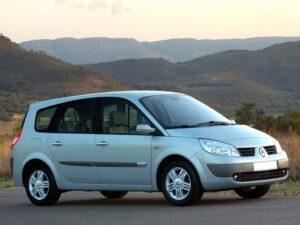 Recenzija Renault Grand Scenic (2004 - 2009) - prednosti i mane