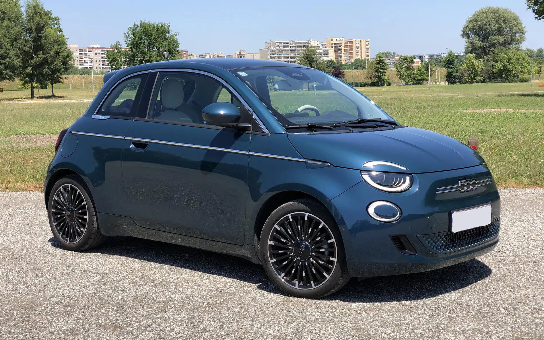 Recenzija Fiat 500 (2007 - 2022) - prednosti i mane