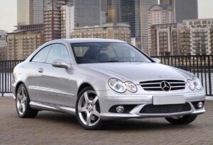 Recenzija Mercedes-Benz CLK Coupe (2002 - 2009) - prednosti i mane