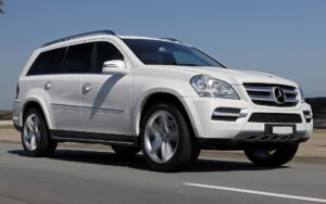 Recenzija Mercedes-Benz GL-Klasa (2006 - 2012) - prednosti i mane