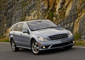 Recenzija Mercedes-Benz R-Klasa karavan (2006 - 2012) - prednosti i mane