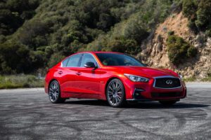 Recenzija Infiniti Q50 (2014 - 2020) - prednosti i mane