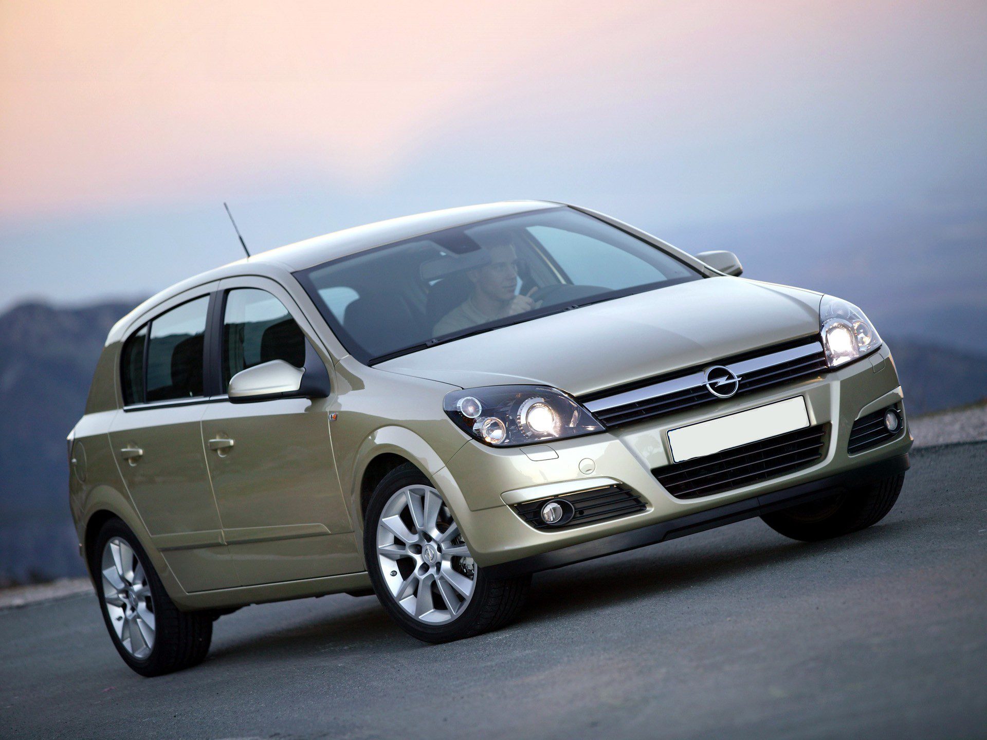 Recenzija Opel Astra (1998 - 2005) - prednosti i mane