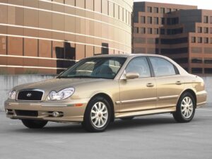 Recenzija Hyundai Sonata (2001 - 2004) - prednosti i mane