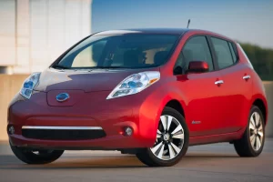 Recenzija Nissan Leaf (2011 - 2018) - prednosti i mane
