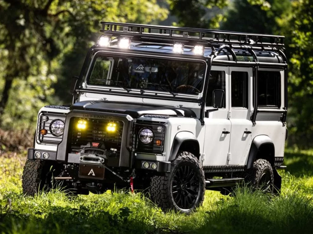Recenzija Land Rover Defender 110 (1990 - 2017) - prednosti i mane