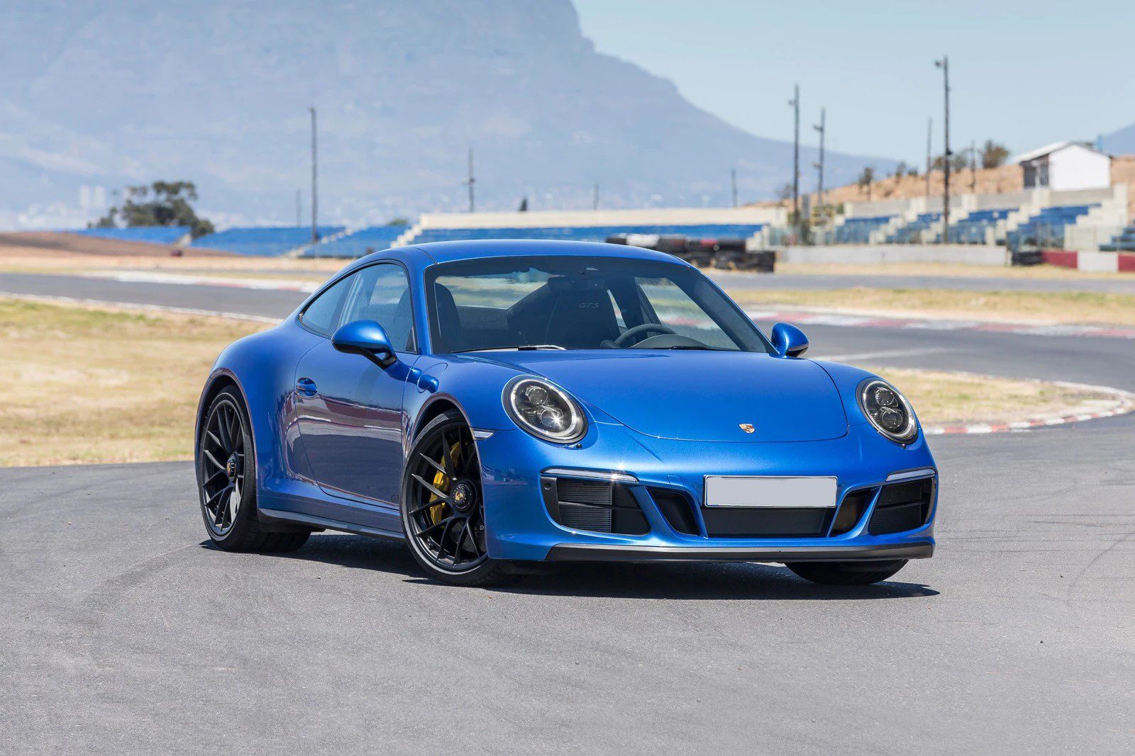 Recenzija Porsche 911 (2012 - 2019) - prednosti i mane