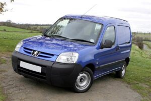 Recenzija Peugeot Partner (2002-2010) - prednosti i mane