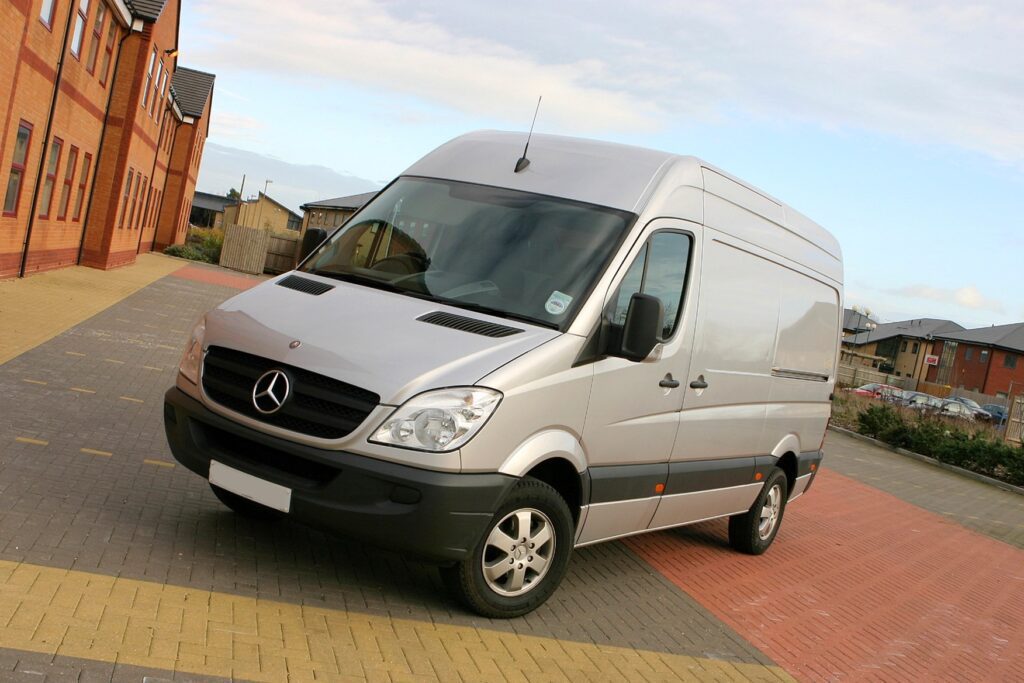 Recenzija Mercedes-Benz Sprinter (2006-2013) - prednosti i mane