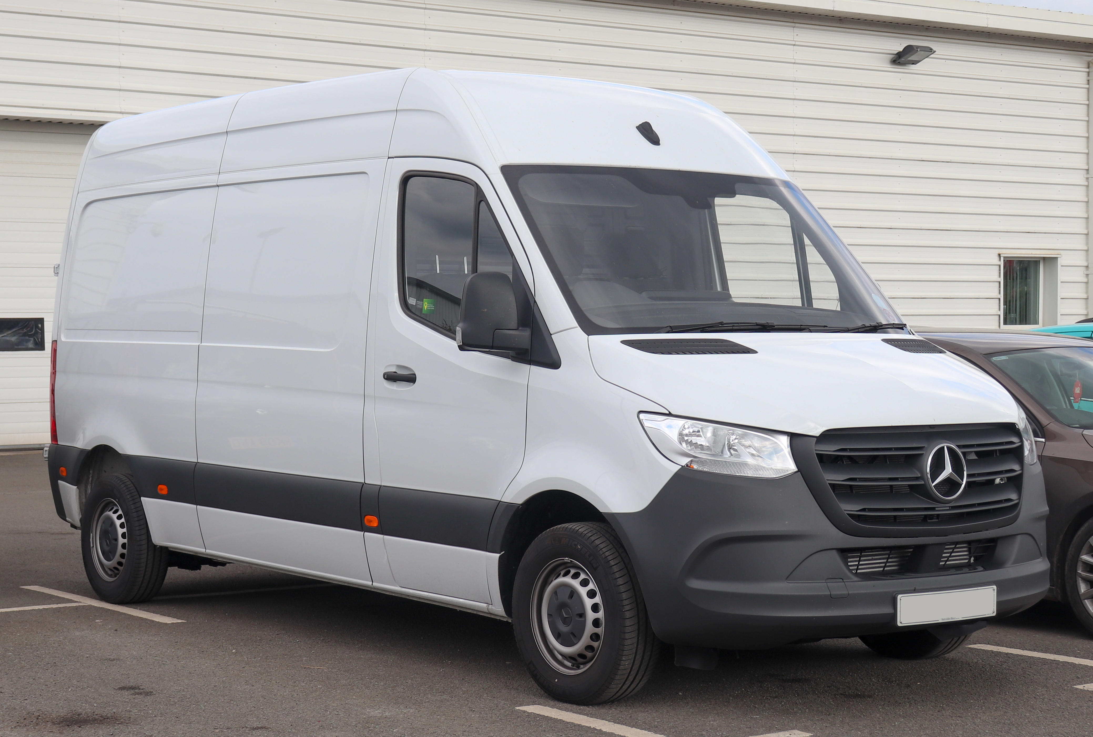 Mercedes-Benz Sprinter (1994 – 2023) – propisane količine motornog ulja i servisni intervali