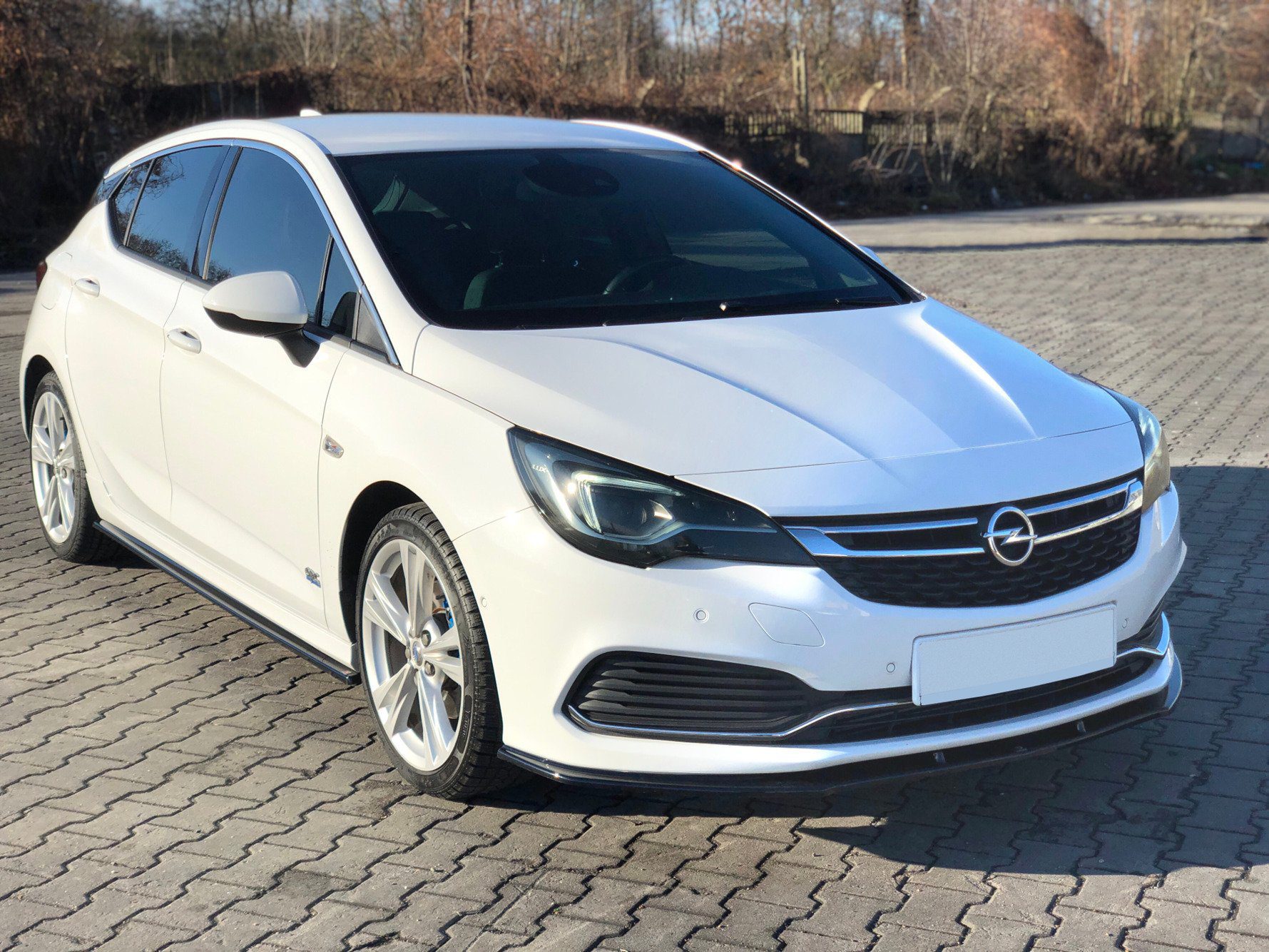 Opel Astra K (2015 – 2023) – propisane količine motornog ulja i servisni intervali