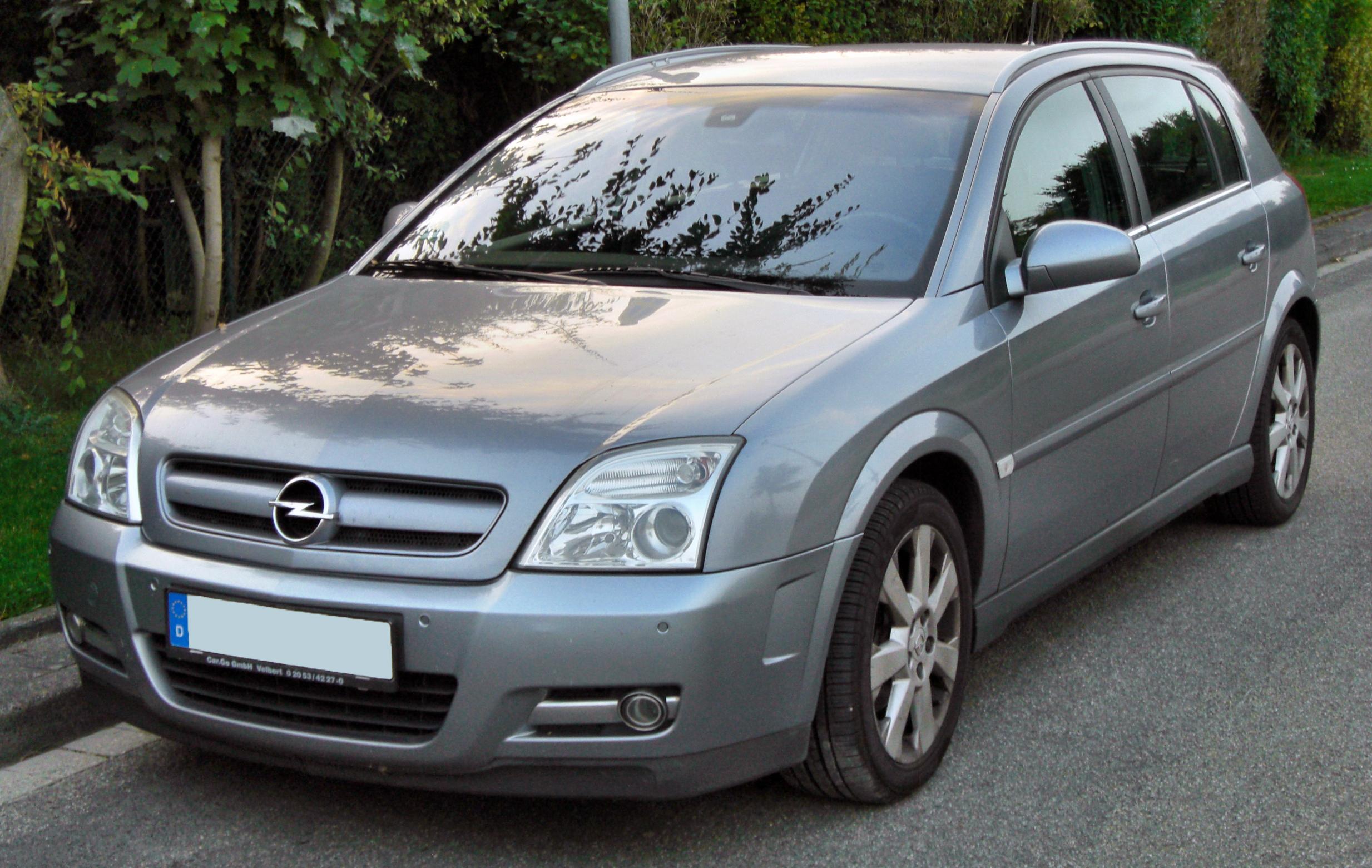 Opel Signum (2003 – 2008) – propisane količine motornog ulja i servisni intervali