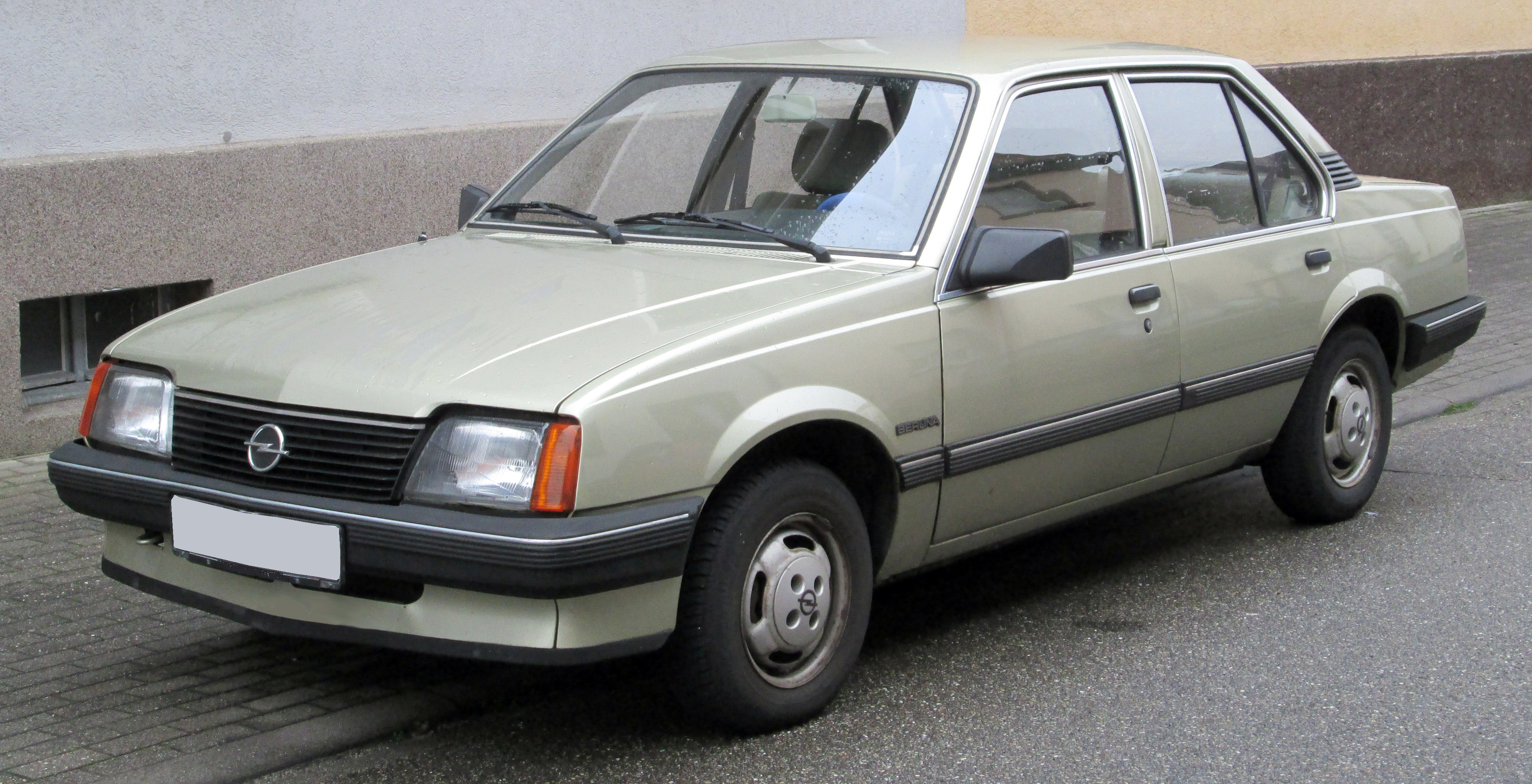 Opel Ascona C (1981 – 1989) – propisane količine motornog ulja i servisni intervali