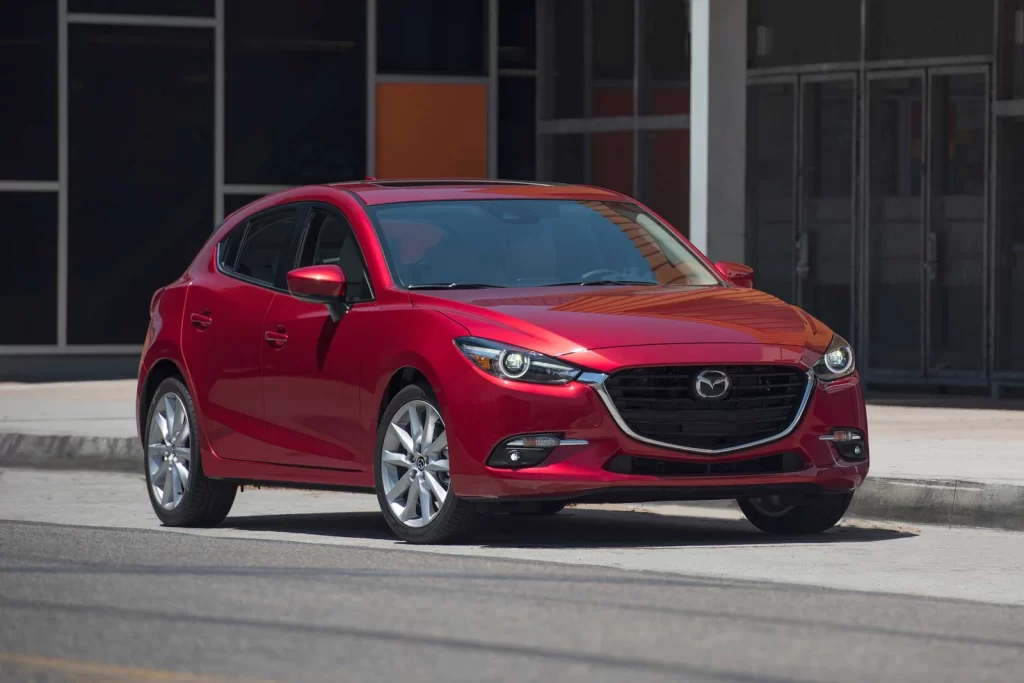 Mazda 3 (2003 – 2023) – propisane količine motornog ulja