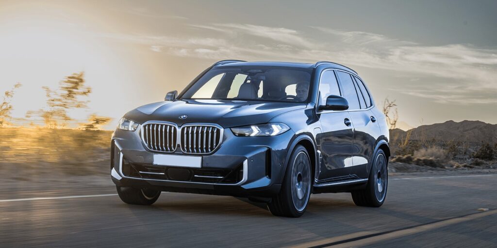 BMW X5 kvar u sistemu SOS poziva - zašto se to događa