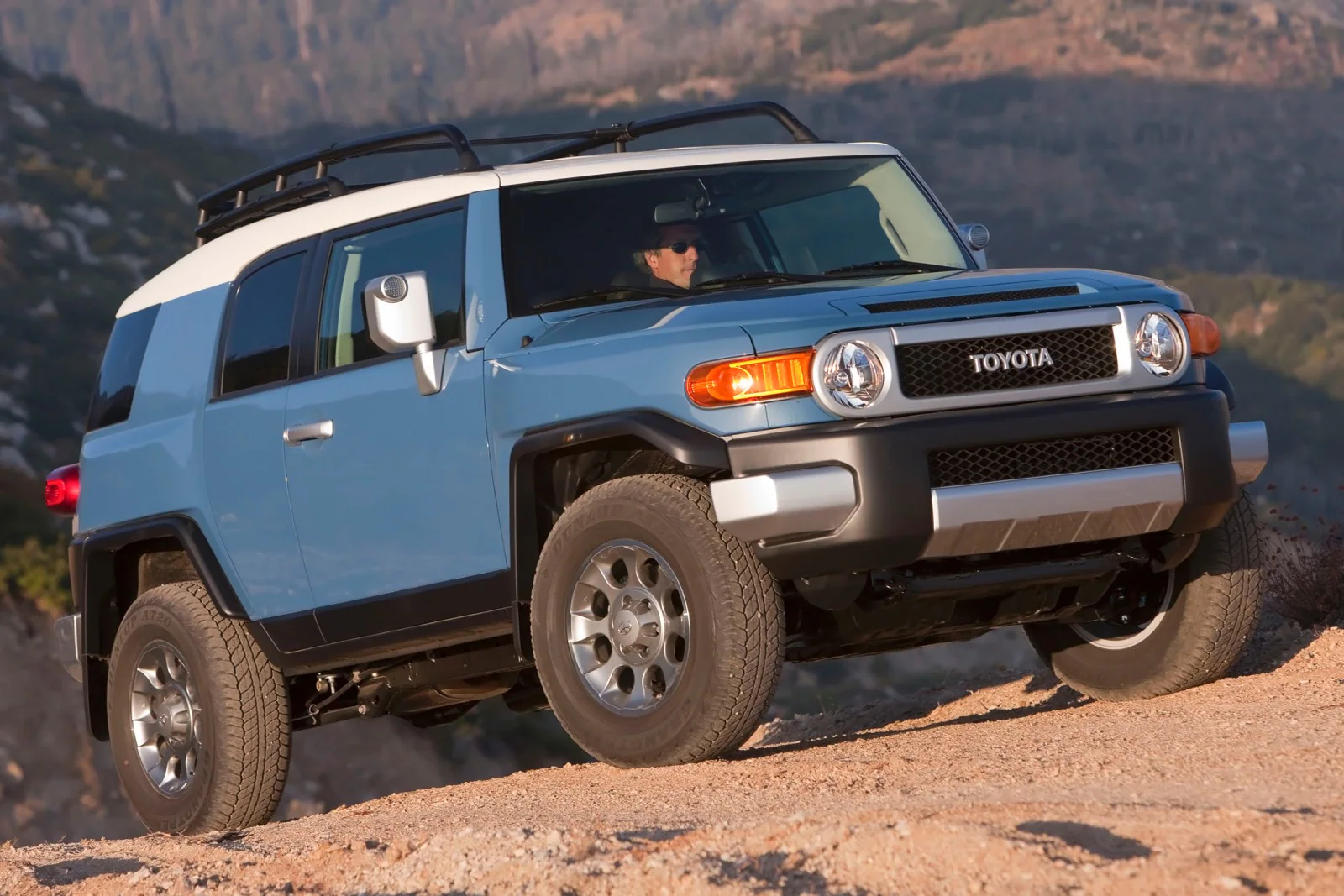 Toyota FJ Cruiser (2007 – 2014) – propisana vrsta motornog ulja