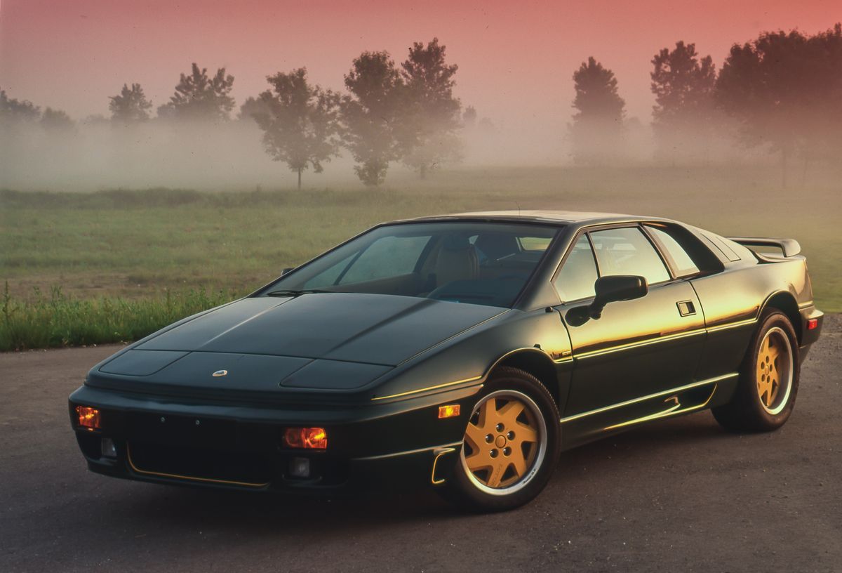 Lotus Esprit (1981 - 2004) – propisana vrsta motornog ulja