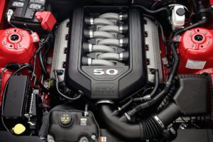 Recenzija Ford 5.0L Coyote motora - prednosti i mane