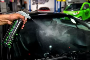 TOP 10 najprodavanijih alata za čišćenje prozora u automobilu