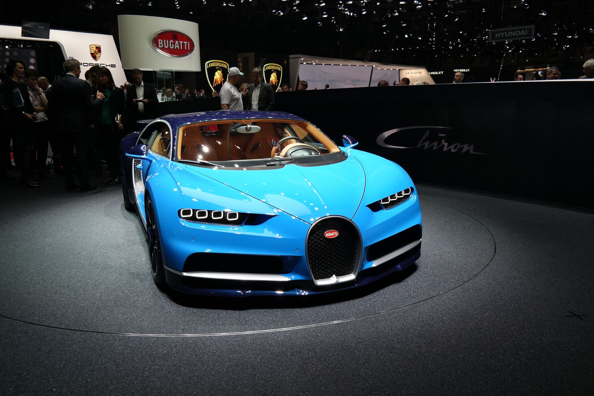 Bugatti Chiron (2016-2024) specifikacije i potrošnja goriva