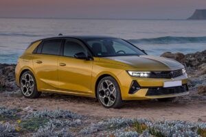Recenzija Opel Astra (2021 - 2024) - prednosti i mane