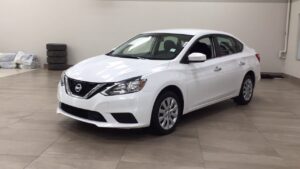 Nissan Sentra 2013–2019: Zamjena metlica brisača i sijalice za duga svjetla